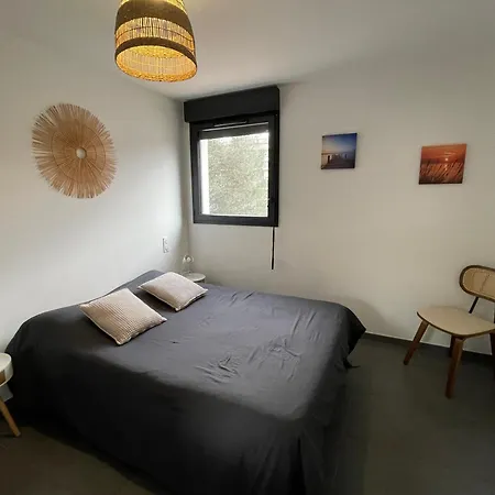 Spacieux T3 Proche Port De Vecchio بورتو فيكشْيو